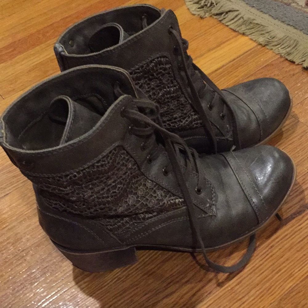 Army green boots